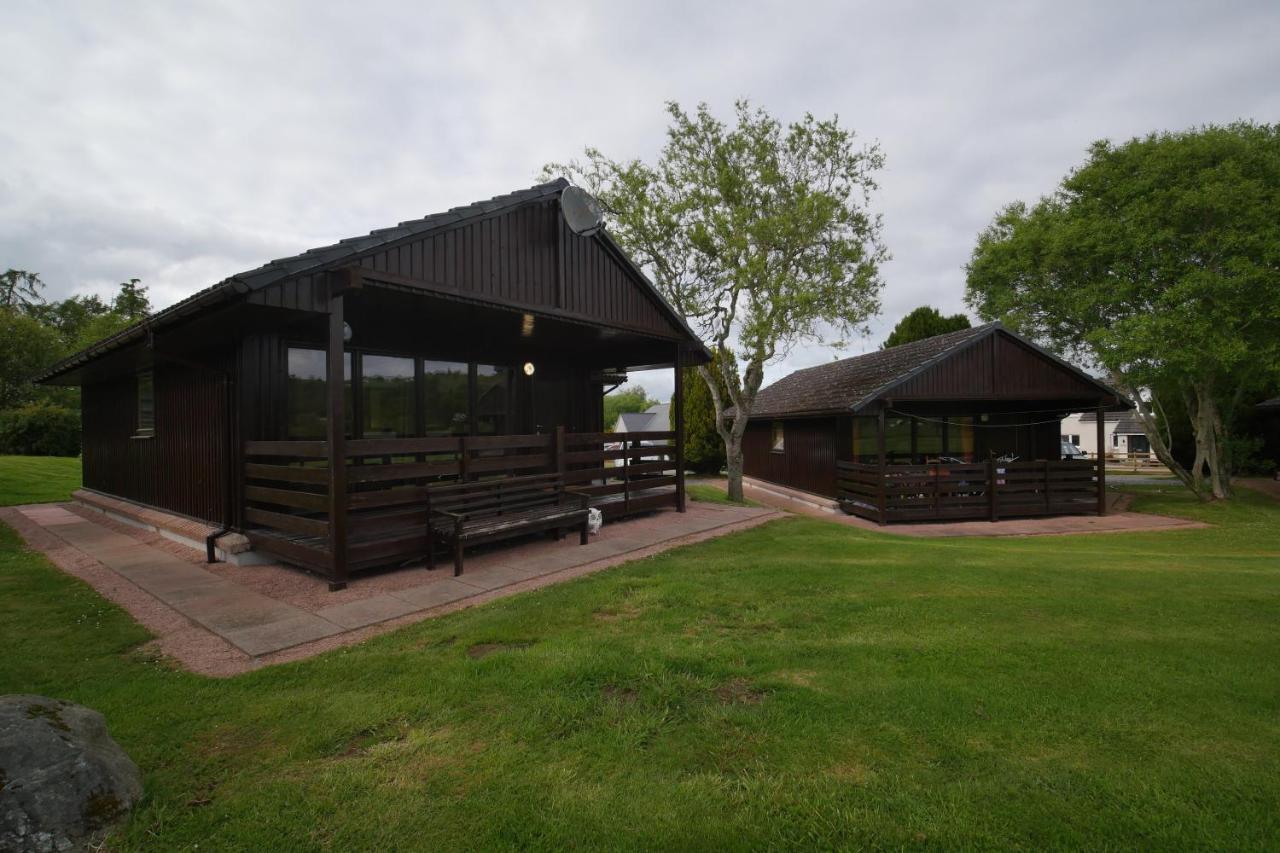 Glenview Chalet Park 因弗内斯 外观 照片