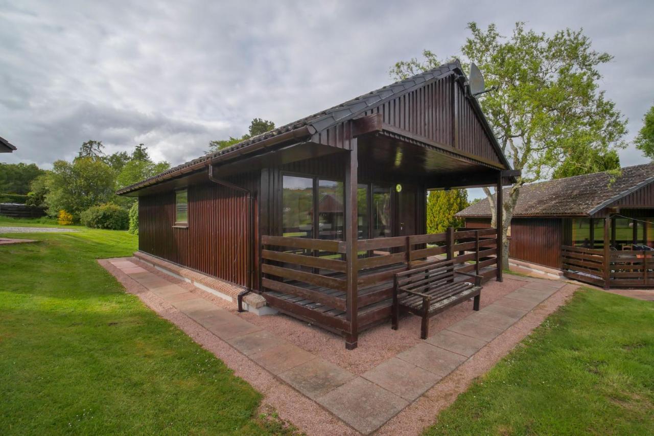 Glenview Chalet Park 因弗内斯 外观 照片