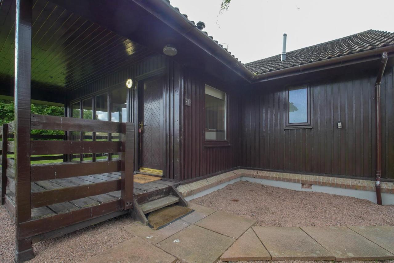 Glenview Chalet Park 因弗内斯 外观 照片