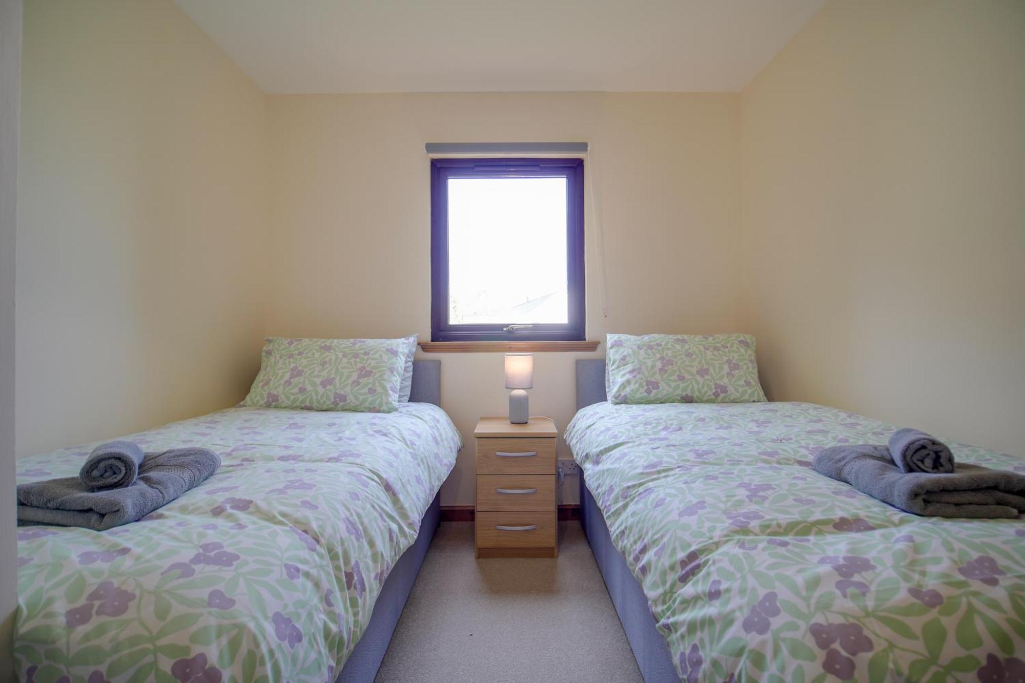 Glenview Chalet Park 因弗内斯 外观 照片