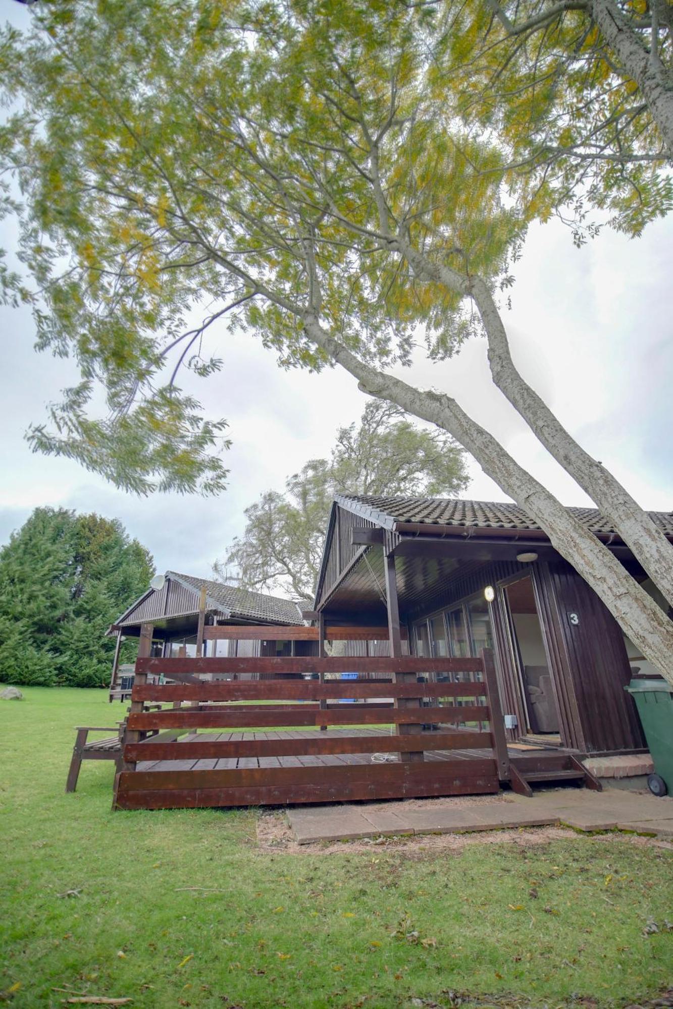 Glenview Chalet Park 因弗内斯 外观 照片