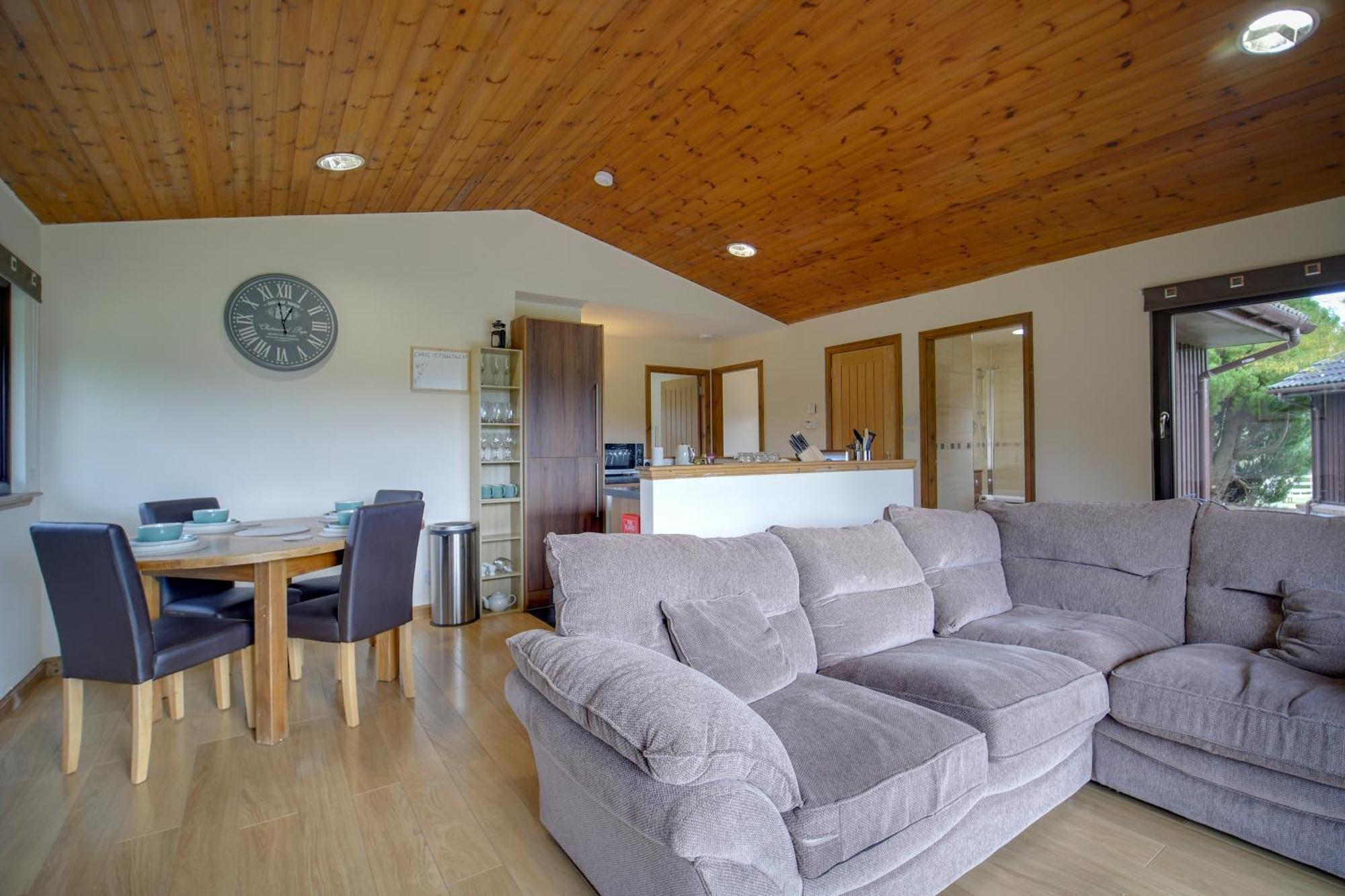 Glenview Chalet Park 因弗内斯 外观 照片